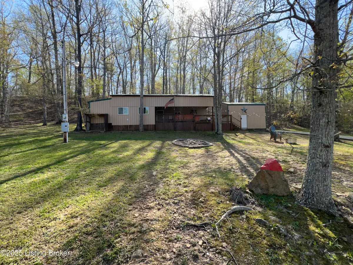 585 Trailwoods Ln, Leitchfield, KY 42754 - Image #1