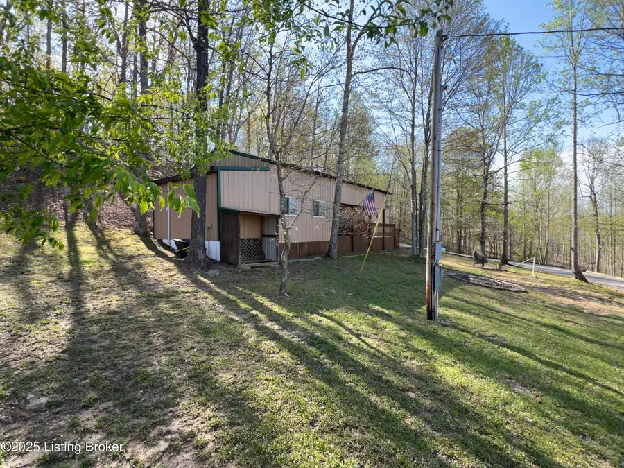 585 Trailwoods Ln, Leitchfield, KY 42754 - Image #3