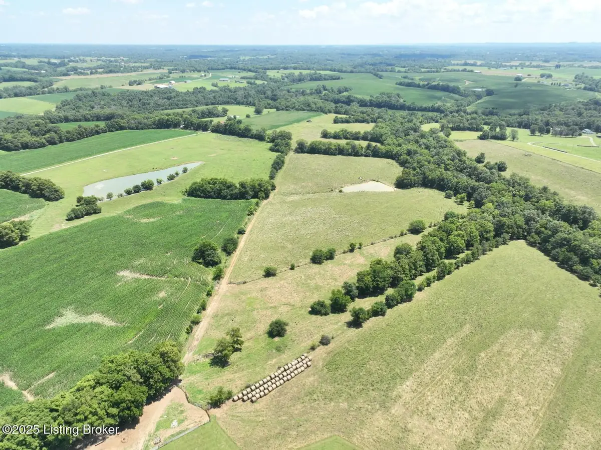 1000 Claybrooke Ln, Springfield, KY 40069 - Image #1