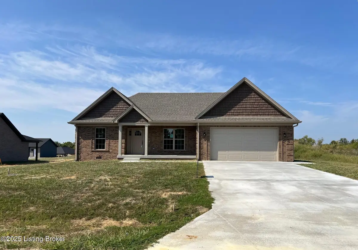 129 Hidden Valley Dr, Bardstown, KY 40004 - Image #1