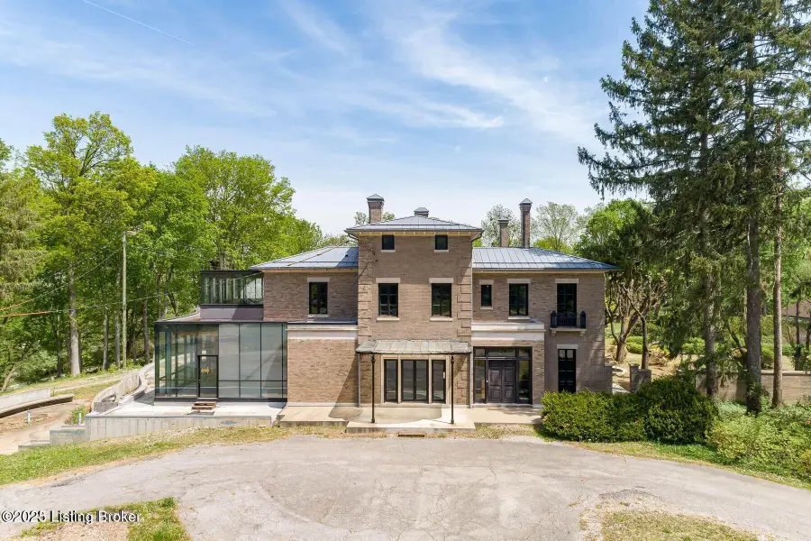 1801 Sulgrave Rd, Louisville, KY 40205 - Image #3