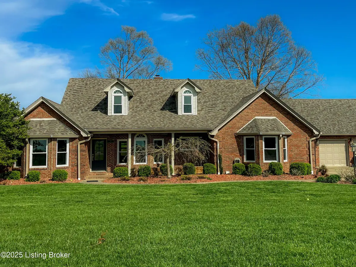 119 Fairway Dr, Hodgenville, KY 42748 - Image #1