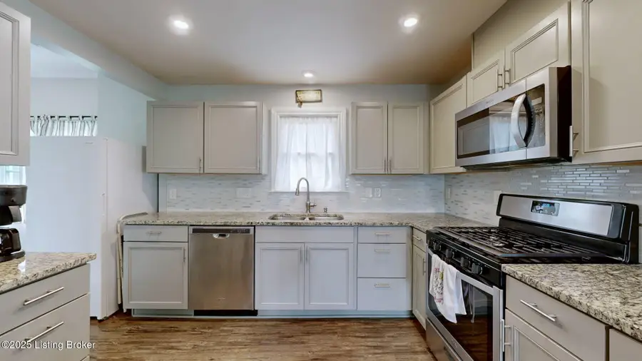 702 11th St, Carrollton, KY 41008 - Image #3