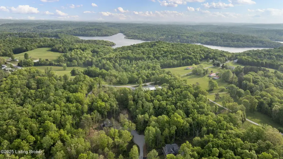 130 Moutardier Bay Ct, Leitchfield, KY 42754 - Image #2