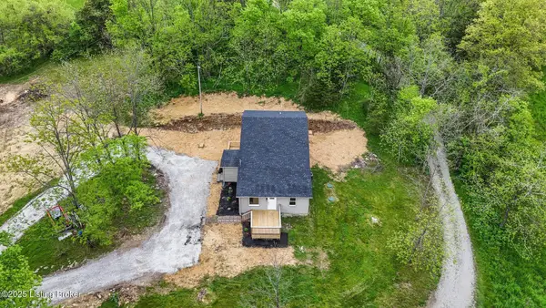 1131 Fox Creek Goshen Rd, Lawrenceburg, KY 40342