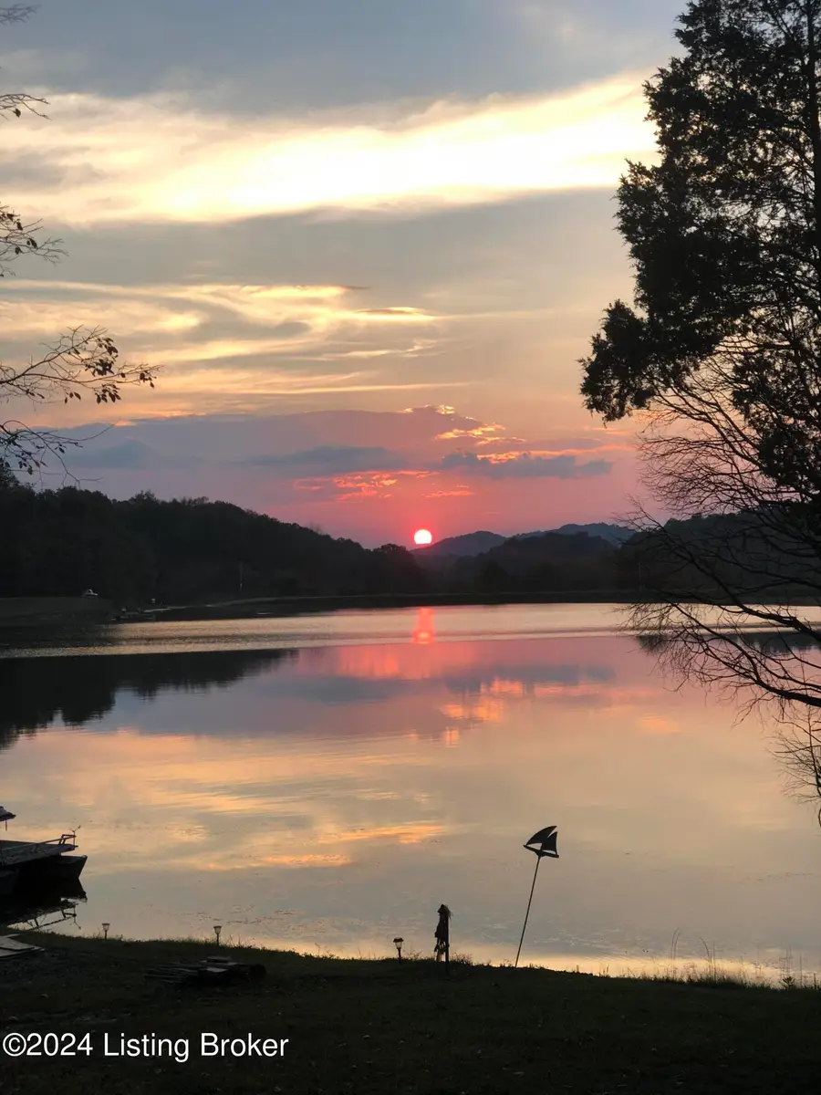 202 Lakeview Dr, New Haven, KY 40051 - Image #3