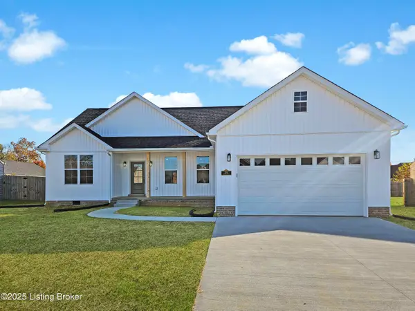 106 Blatina Dr, Vine Grove, KY 40175