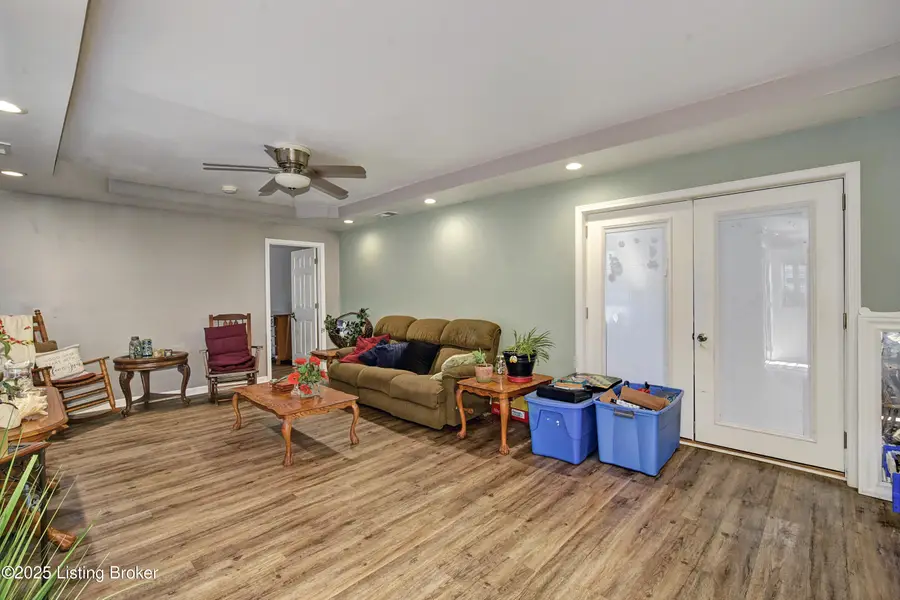 2718 New High St, Louisville, KY 40209 - #2