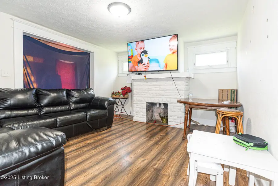 9201 Jefferson Ave, Louisville, KY 40291 - Image #3
