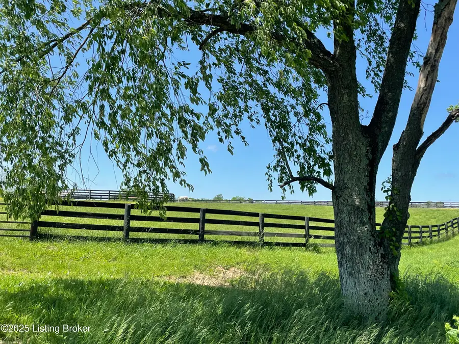 Lot 2 & 3 L'esprit Pkwy, La Grange, KY 40031 - Image #2