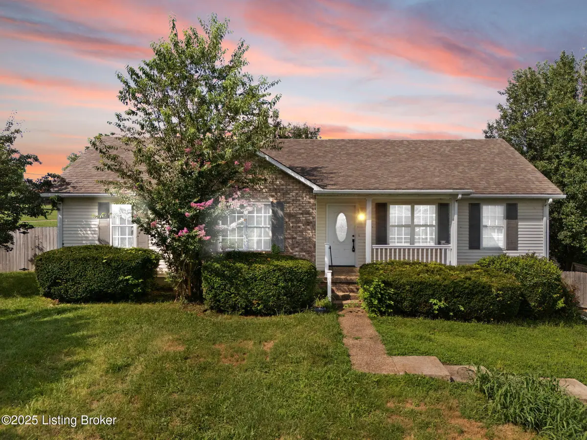 198 Cecilia Smiths Mill Rd, Cecilia, KY 42724 - Image #1