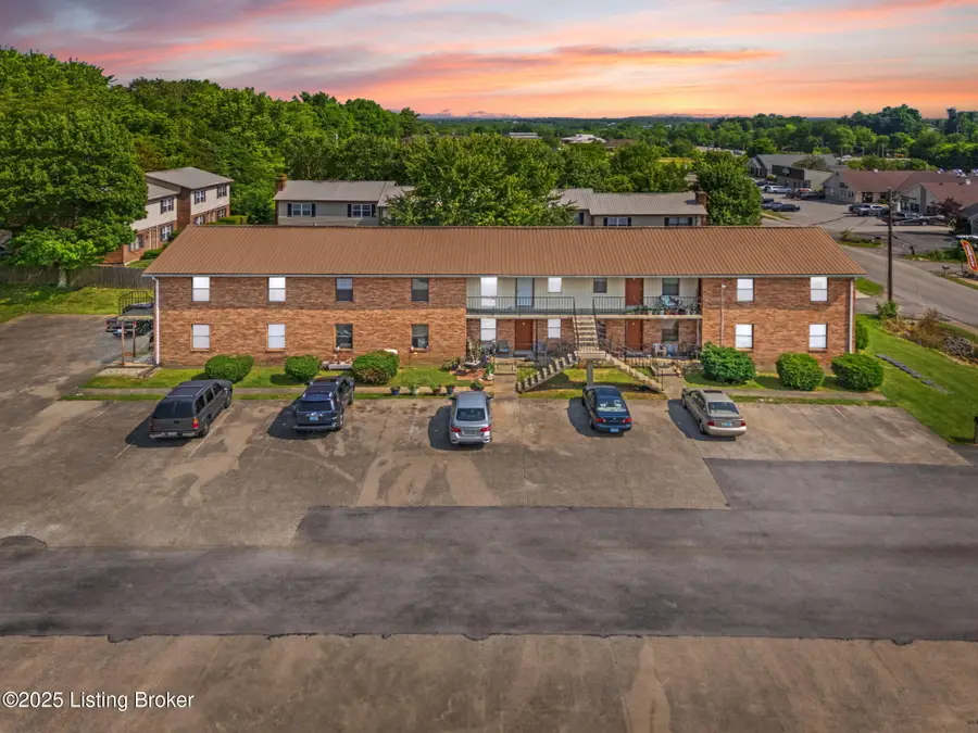 623 & 625 Westport Rd, Elizabethtown, KY 42701 - Image #3