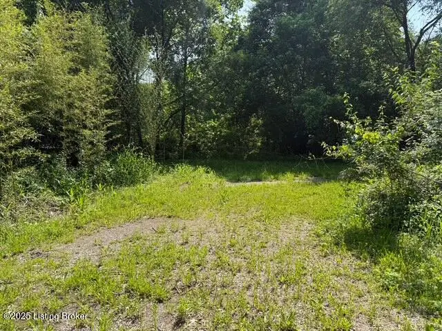 7405 Lake Louisvilla Dr, Crestwood, KY 40014 - Image #1