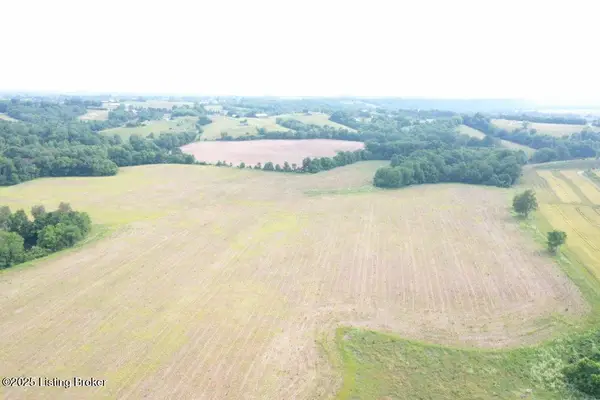 10001 Bloomfield Rd, Springfield, KY 40069