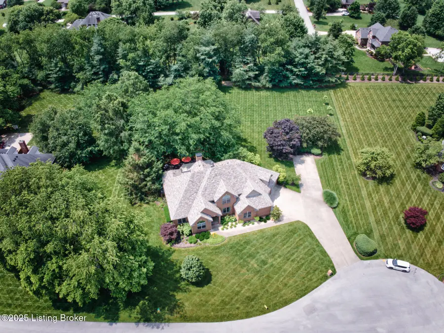 5020 Lupreese Ln, Versailles, KY 40383 - Image #2