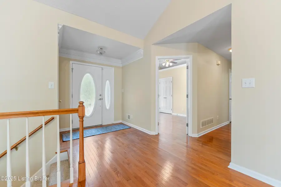 4702 Chenoweth Run Rd, Louisville, KY 40299 - #2