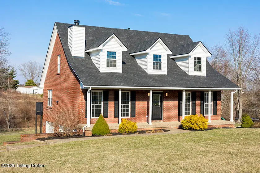 137 Stone Ridge Ct, Fisherville, KY 40023 - Image #2