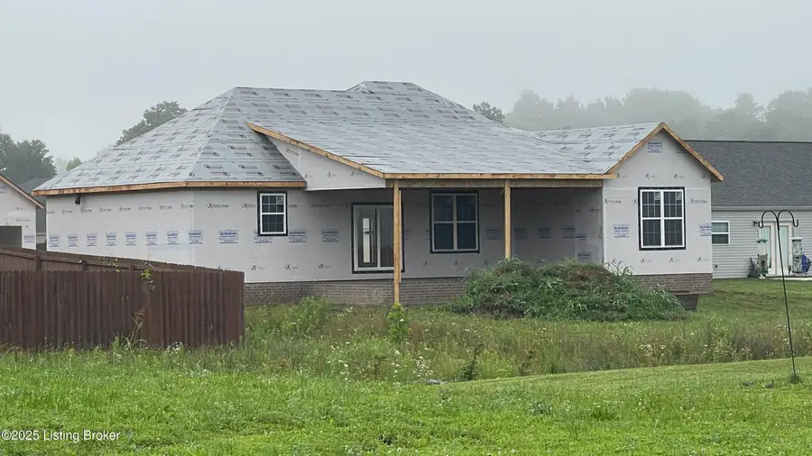 107 Blatina Dr, Vine Grove, KY 40175 - Image #2