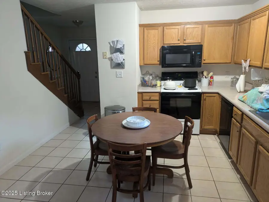 117 Ash Ct, Radcliff, KY 40160 - Image #3