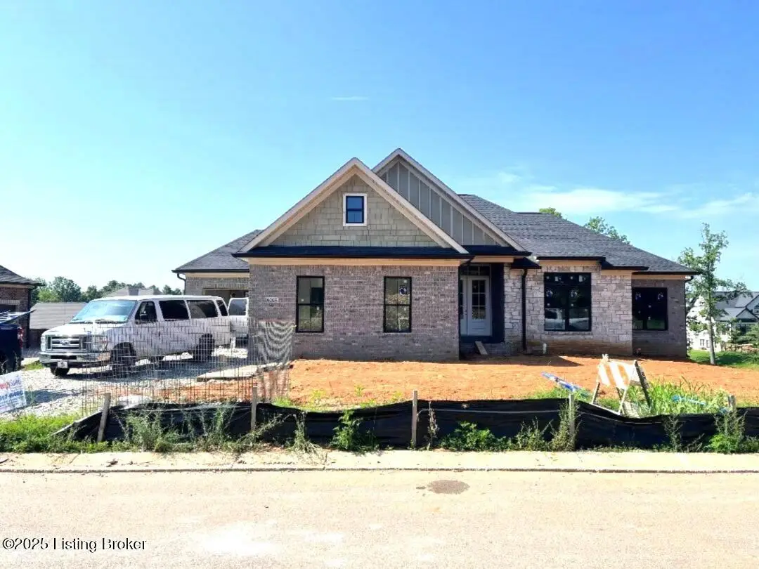 33 Dove Point, Louisville, KY 40299 - Image #1