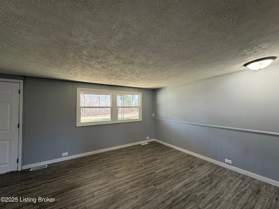 2130 Rabbit Run Rd, Vine Grove, KY 40175 - Image #3
