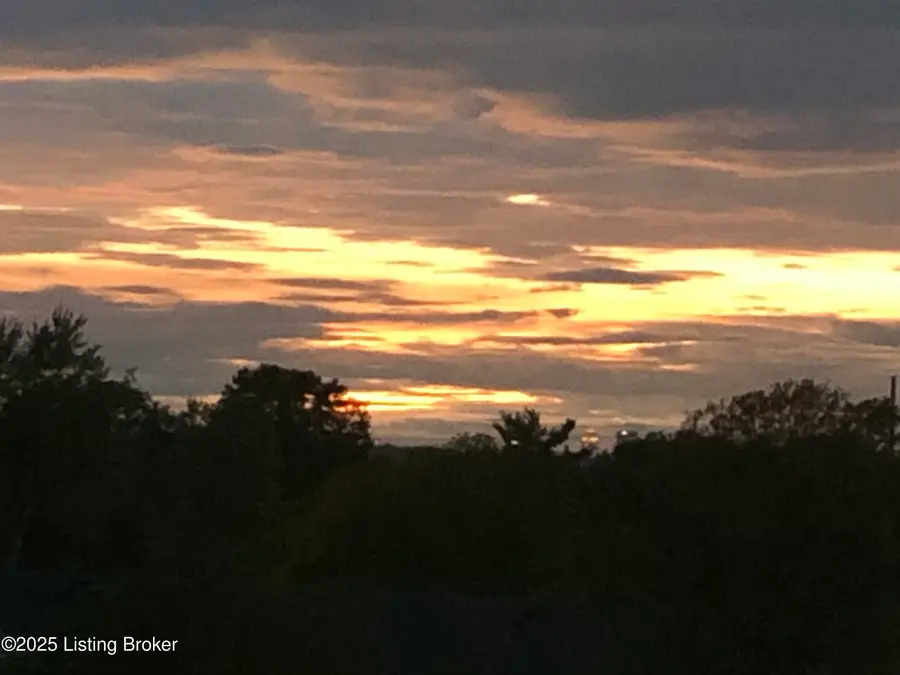 3030 Breckenridge Ln #536, Louisville, KY 40220 - Image #3