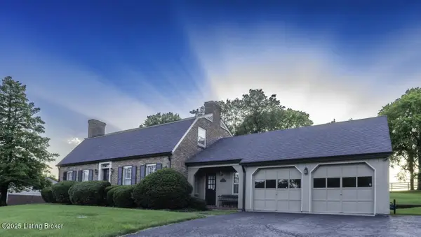 114 Hillcrest Dr, Bardstown, KY 40004