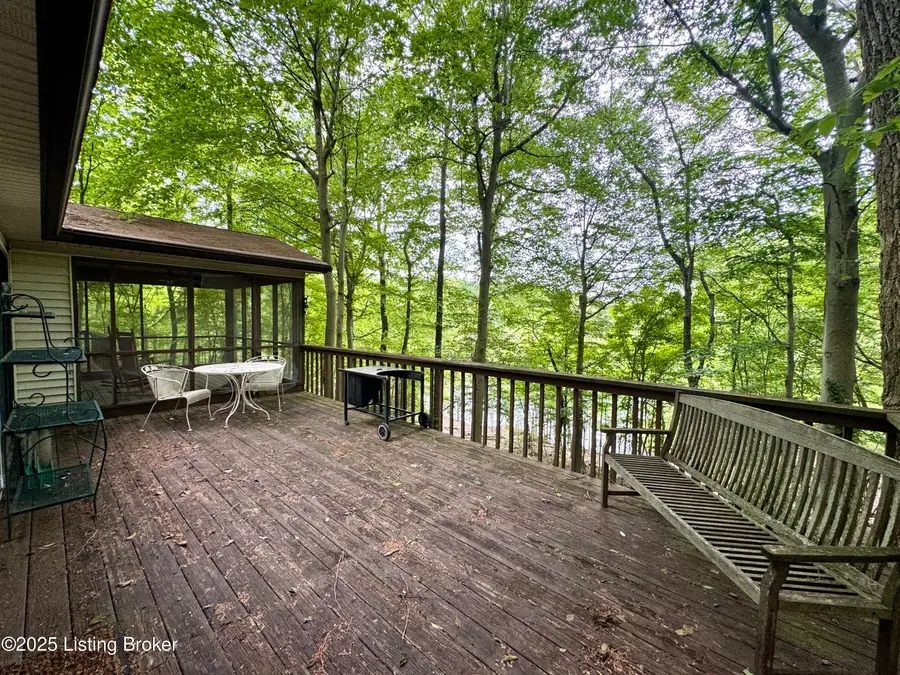 796 Lake Forest Ln, Westview, KY 40178 - Image #3