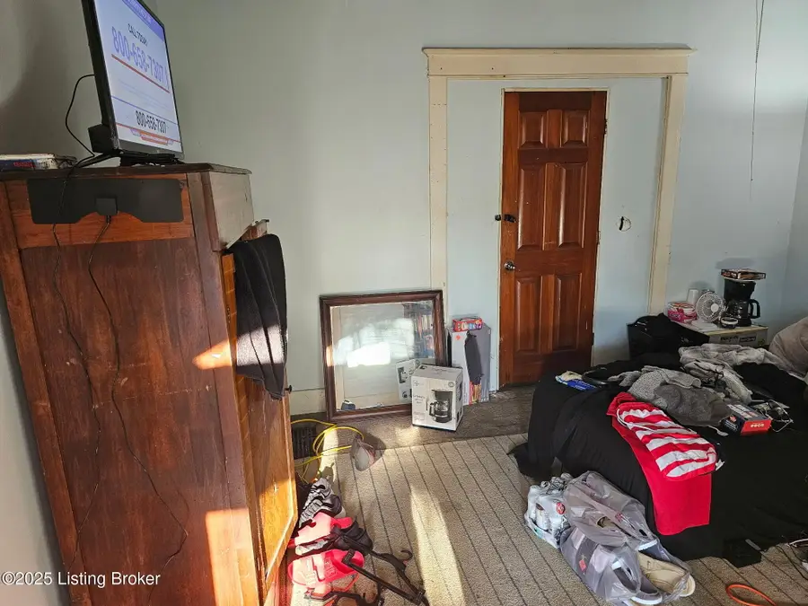 503 S 32nd St, Louisville, KY 40211 - Image #2
