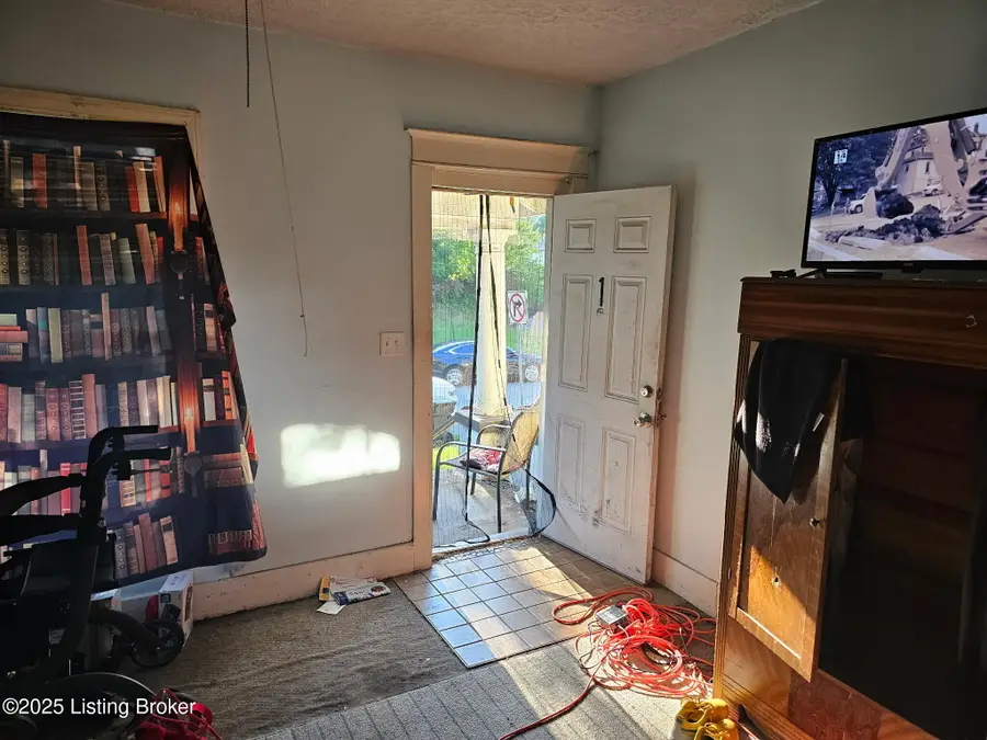503 S 32nd St, Louisville, KY 40211 - Image #3