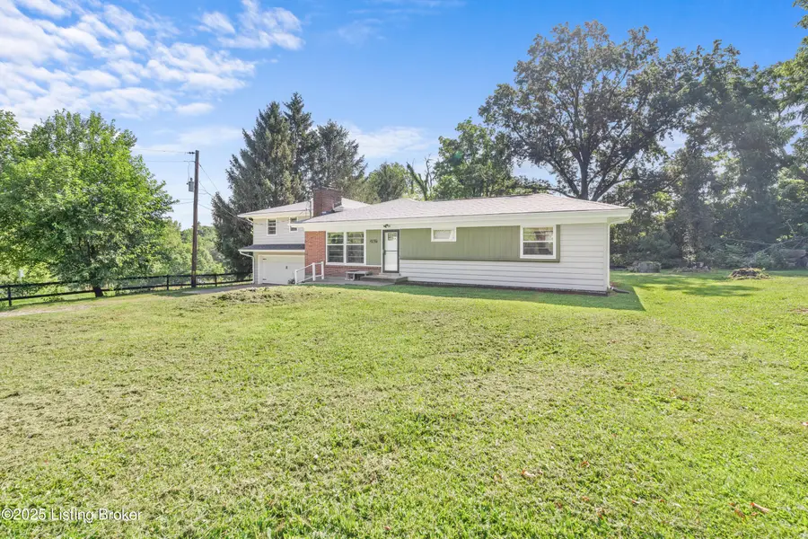 5901 S Watterson Trail, Louisville, KY 40291 - Image #2