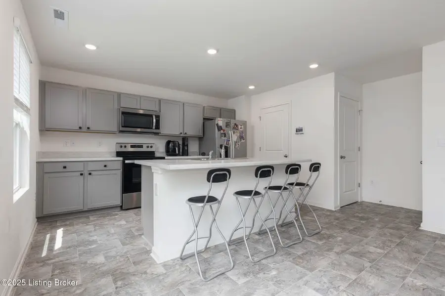 115 Coral Springs Pkwy, Brooks, KY 40109 - Image #2