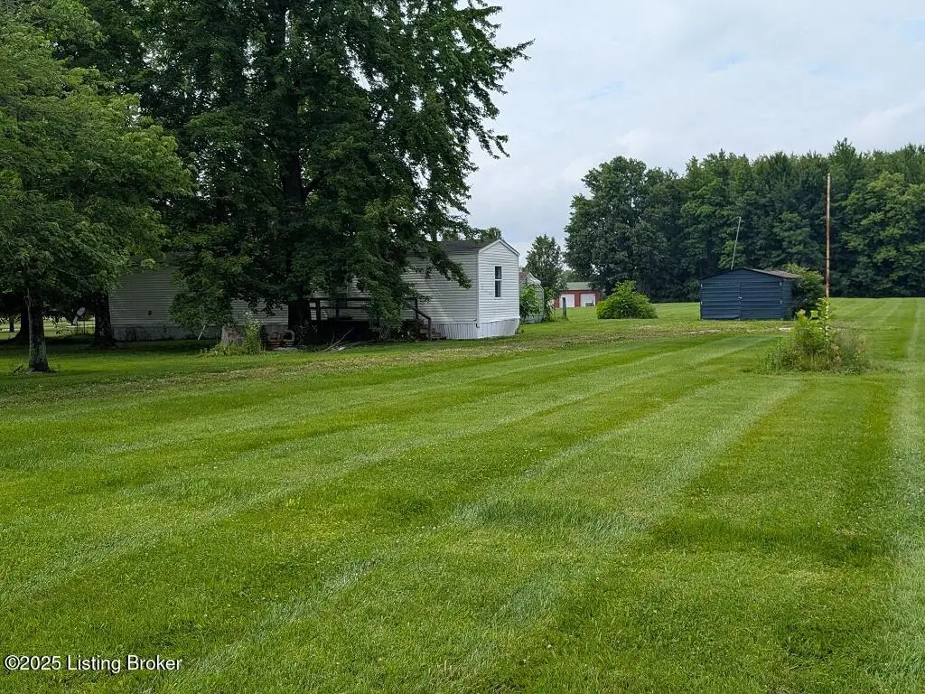 765 E Marshfield Rd, Scottsburg, IN 47170 - Image #1