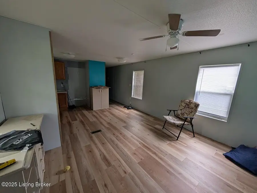 765 E Marshfield Rd, Scottsburg, IN 47170 - Image #3