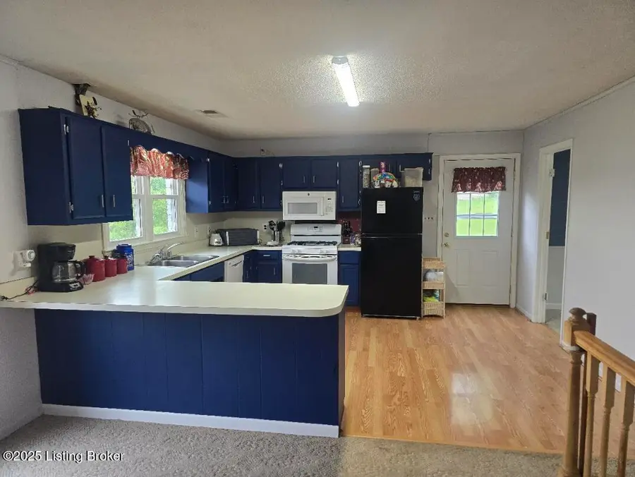 106 Sunrise Shores, Harrodsburg, KY 40330 - Image #2