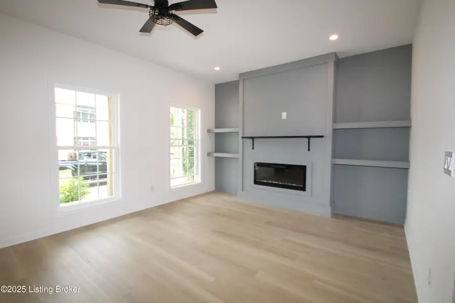 534 Lampton St, Louisville, KY 40203 - Image #2