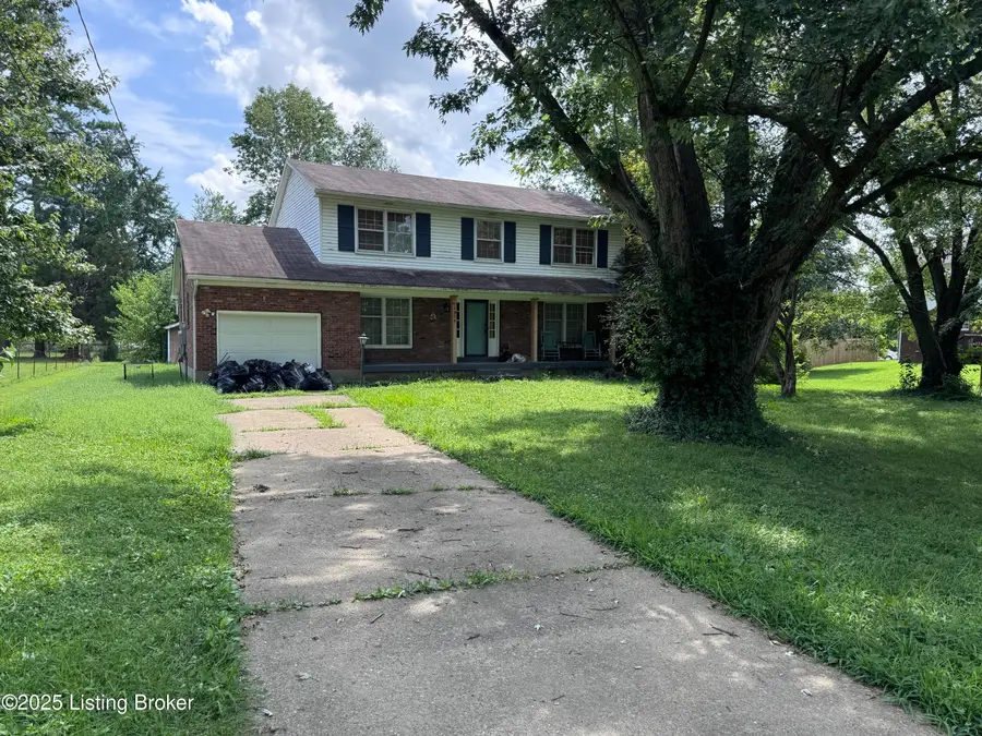 6504 Moorman Rd, Louisville, KY 40272 - Image #2