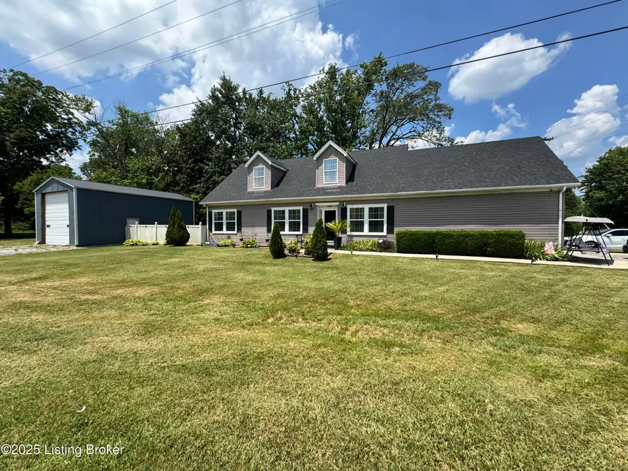 6144 Moorman Rd, Louisville, KY 40272 - Image #2