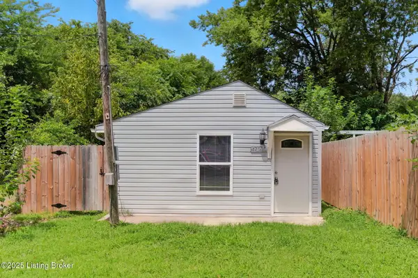 903 Beecher St, Louisville, KY 40215