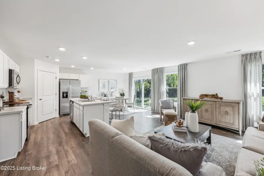 512 Zelcova Dr, Eminence, KY 40019 - Image #2