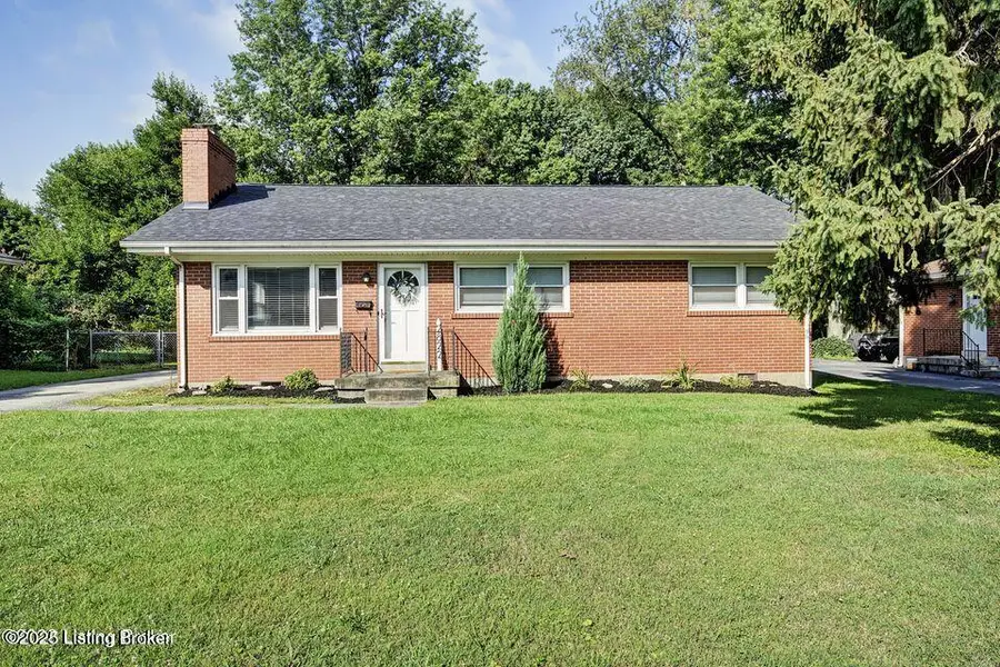 2822 Esther Blvd, Louisville, KY 40220 - Image #2