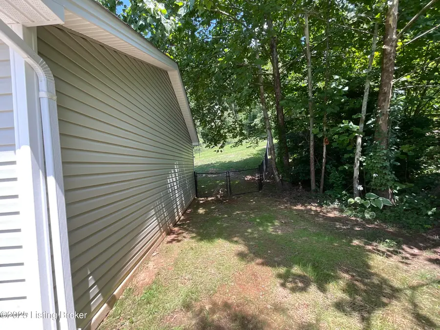 386 School Side Dr. Dr, Brandenburg, KY 40108 - Image #3