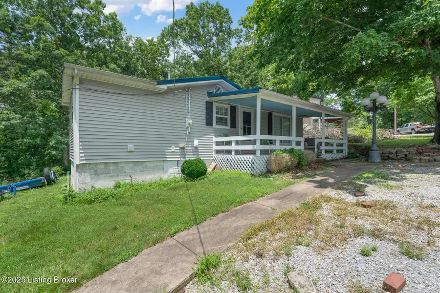 80 Holiday Hill Rd, Clarkson, KY 42726 - Image #3