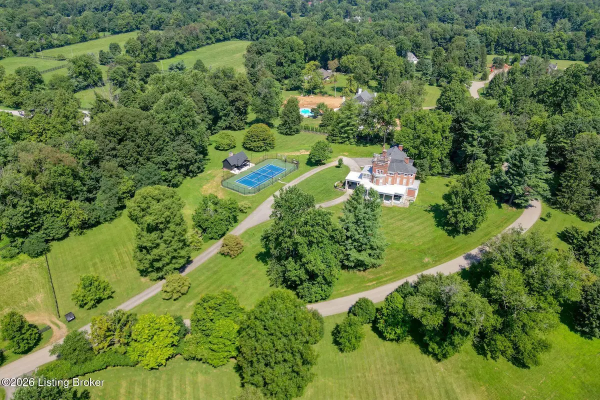 2106 Homewood Dr, Louisville, KY 40223 - #1