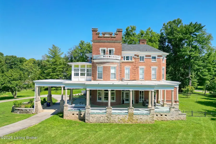 2106 Homewood Dr, Louisville, KY 40223 - #2