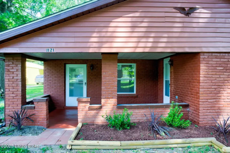 1121 Fairdale Rd, Fairdale, KY 40118 - Image #2