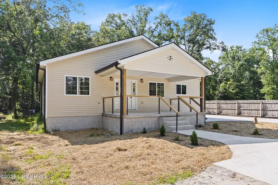 569 Pitts Point Rd, Shepherdsville, KY 40165 - Image #3