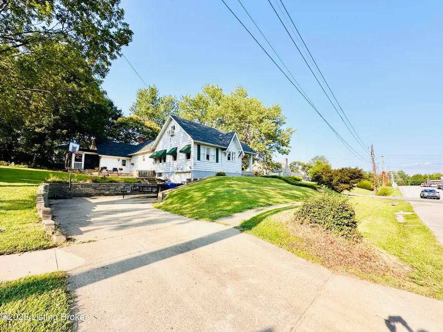 201 W. Chestnut St, Leitchfield, KY 42754 - Image #3