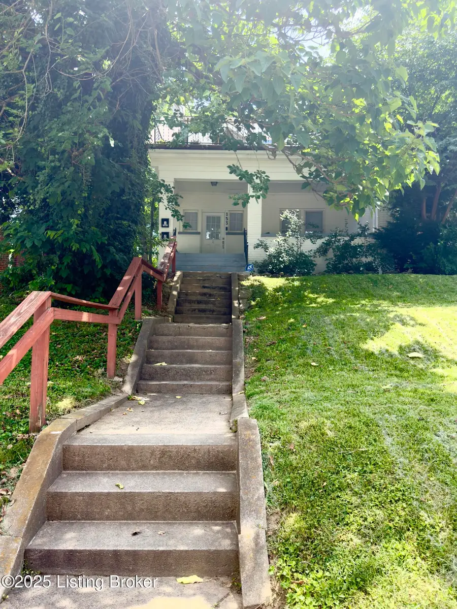 153 N Bellaire Ave, Louisville, KY 40206 - Image #3
