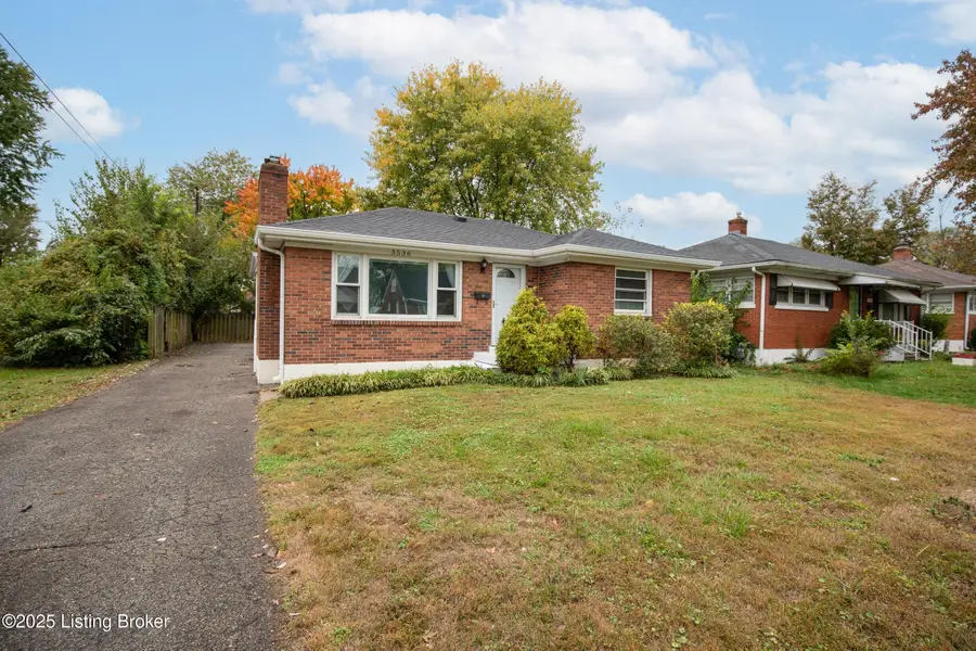 3536 Mayo Dr, Louisville, KY 40218 - Image #2